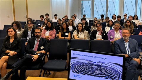 Ignazio Marino - Gli studenti universitari della LUMSA e dell’Università di Palermo al Parlamento europeo